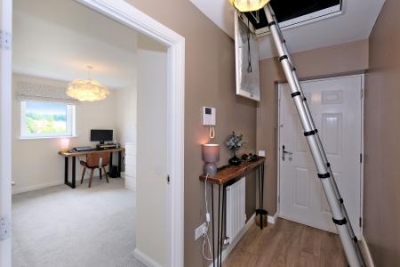 2 bedroom Flat for sale in Mill Drive, Bucksburn, Aberdeen, AB21