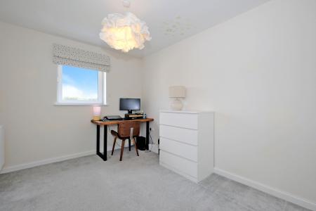 2 bedroom Flat for sale in Mill Drive, Bucksburn, Aberdeen, AB21