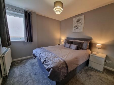 2 bedroom Flat to let in Shaw Crescent, Aberdeen, AB25