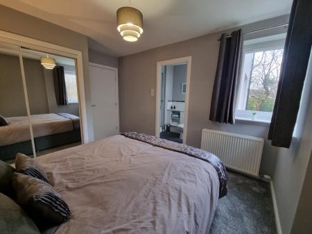 2 bedroom Flat to let in Shaw Crescent, Aberdeen, AB25
