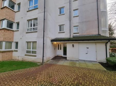 2 bedroom Flat to let in Shaw Crescent, Aberdeen, AB25