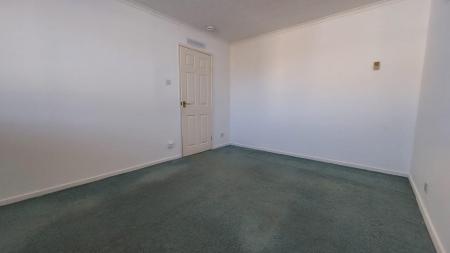 2 bedroom Flat to let in Western Avenue, Ellon, AB41