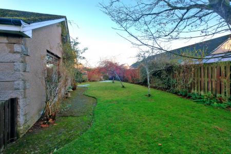 4 bedroom Detached house for sale in Annesley Park, Torphins, AB31