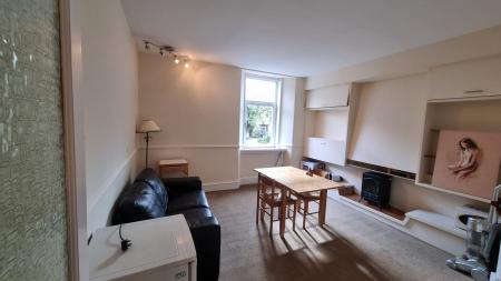 1 bedroom Flat to let in Richmond Street, Rosemount, Aberdeen, AB25