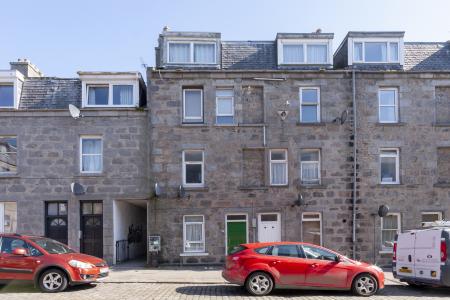 1 bedroom Flat to let in Richmond Street, Rosemount, Aberdeen, AB25