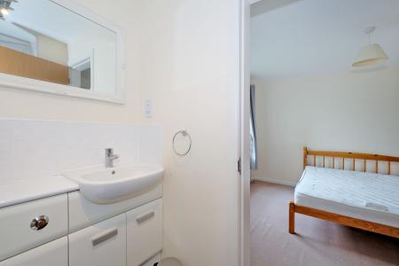 2 bedroom Flat for sale in Tailor Place, Hilton, Aberdeen, AB24