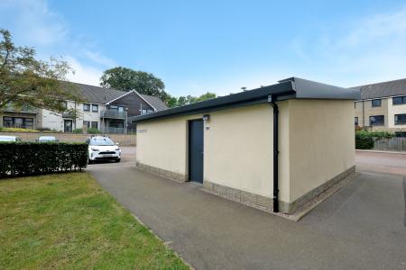 2 bedroom Flat for sale in Tailor Place, Hilton, Aberdeen, AB24