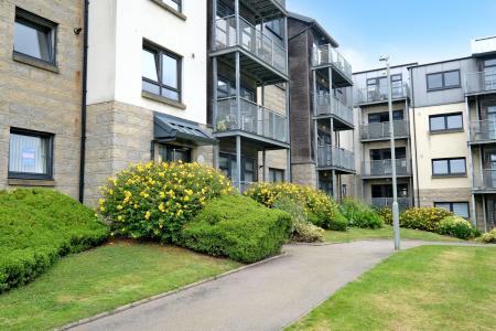 2 bedroom Flat for sale in Tailor Place, Hilton, Aberdeen, AB24