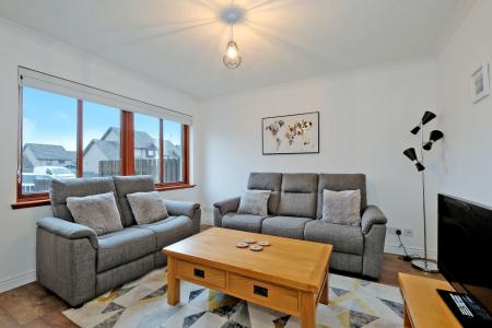 2 bedroom Flat for sale in Cypress Walk, Bridge of Don, Aberdeen, AB23