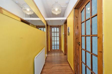2 bedroom Flat for sale in Tullos Place, Torry, Aberdeen, AB11