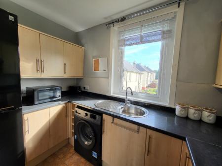 2 bedroom Flat to let in Anderson Avenue, Hilton, Aberdeen, AB24