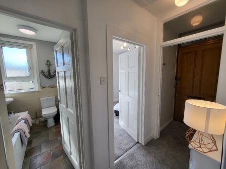 2 bedroom Flat to let in Anderson Avenue, Hilton, Aberdeen, AB24