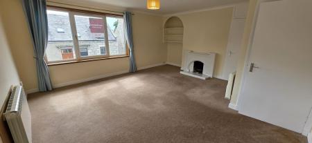 2 bedroom Flat to let in Old Station Road, Inverurie, AB51