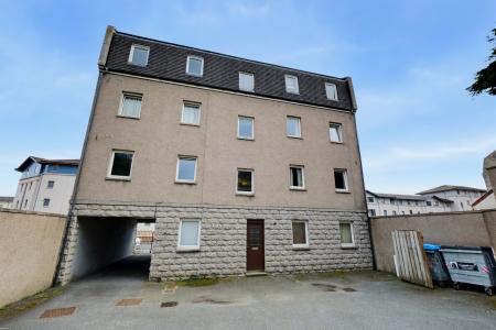2 bedroom Flat for sale in Hardgate, The City Centre, Aberdeen, AB10