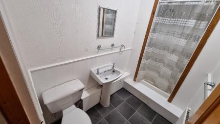 1 bedroom Flat to let in Bloomfield Road, The City Centre, Aberdeen, AB10
