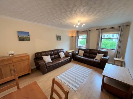 2 bedroom Flat to let in Millside Terrace, Peterculter, Aberdeen, AB14