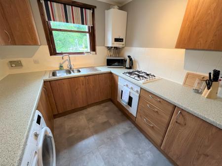 2 bedroom Flat to let in Millside Terrace, Peterculter, Aberdeen, AB14