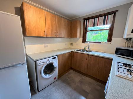 2 bedroom Flat to let in Millside Terrace, Peterculter, Aberdeen, AB14