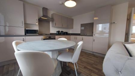 2 bedroom Flat to let in Mill Drive, Bucksburn, Aberdeen, AB21
