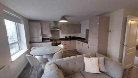 2 bedroom Flat to let in Mill Drive, Bucksburn, Aberdeen, AB21