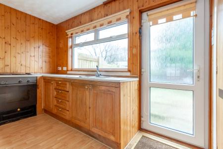 2 bedroom Terraced House to let in Orchard Walk, Old Aberdeen, Aberdeen, AB24