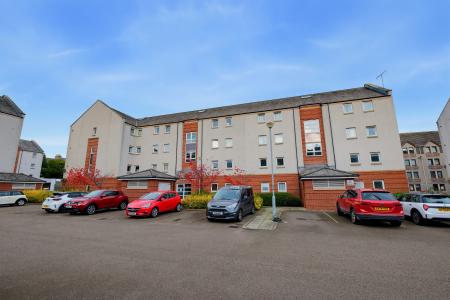 2 bedroom Flat for sale in Fraser Road, The City Centre, Aberdeen, AB25