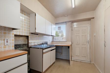 2 bedroom Semi-detached house for sale in 18 Derbeth Crescent, Aberdeen, AB16