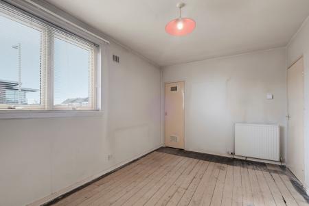 2 bedroom Semi-detached house for sale in 18 Derbeth Crescent, Aberdeen, AB16