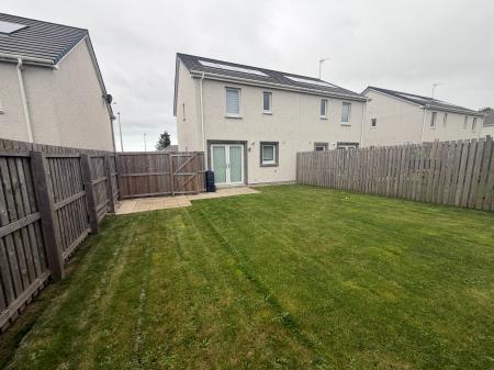 3 bedroom Semi-detached house to let in Southview Gardens, Nigg, Aberdeen, AB12