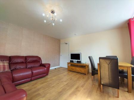 2 bedroom Flat to let in Diamond Street, The City Centre, Aberdeen, AB10