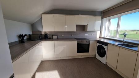 2 bedroom Flat to let in Golf Road, Seaton, Aberdeen, AB24