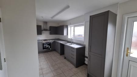 3 bedroom Terraced House to let in Springhill Road, Aberdeen, AB16