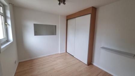 3 bedroom Terraced House to let in Springhill Road, Aberdeen, AB16