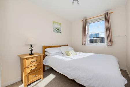 2 bedroom Flat for sale in Picardy Court, The City Centre, Aberdeen, AB10