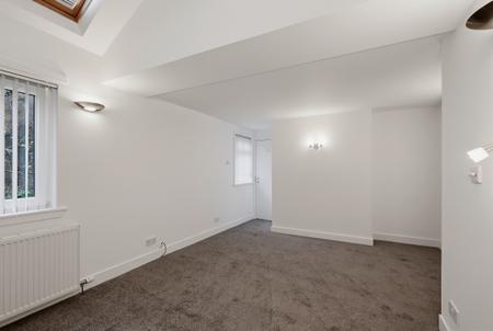 3 bedroom Ground floor maisonette for sale in 77 Westburn Road, Aberdeen, AB25