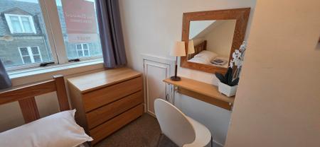 1 bedroom Flat to let in Hartington Road, Aberdeen, AB10