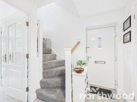 2 bedroom End of terrace house for sale in Badgers Den, Singleton, Ashford, TN23