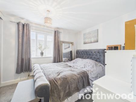 2 bedroom End of terrace house for sale in Badgers Den, Singleton, Ashford, TN23