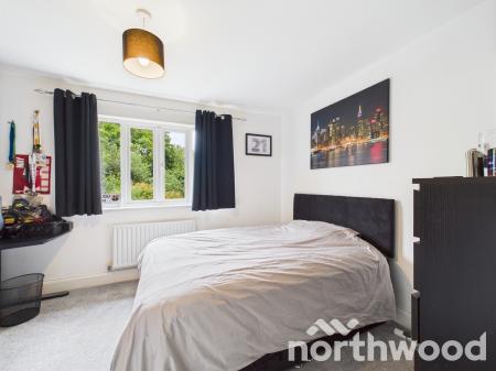 2 bedroom End of terrace house for sale in Badgers Den, Singleton, Ashford, TN23