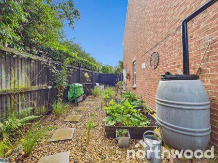 3 bedroom Detached house for sale in Bridleway Lane, Kingsnorth, Ashford, TN23