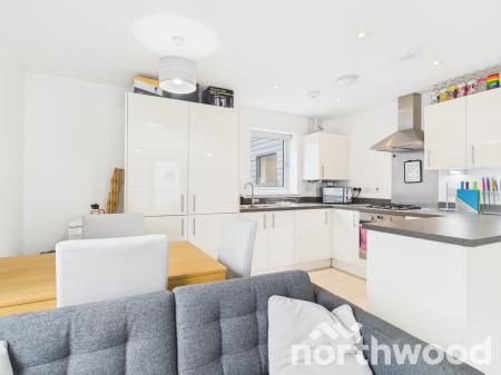 2 bedroom Apartment for sale in Campus Court, South Ashford, Ashford, TN23