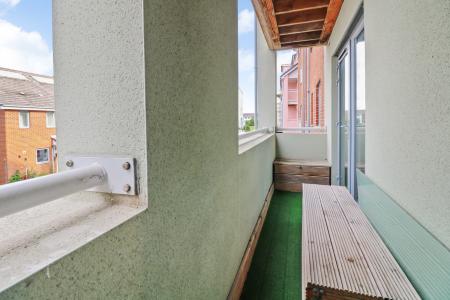 2 bedroom Flat for sale in Drummond Grove, Willesborough, Ashford, TN24