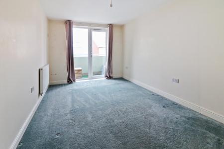 2 bedroom Flat for sale in Drummond Grove, Willesborough, Ashford, TN24