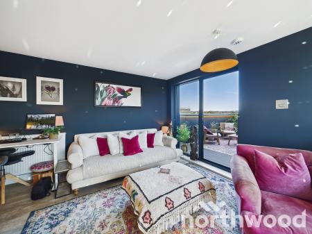 2 bedroom Penthouse for sale in George Street, Ashford, TN23