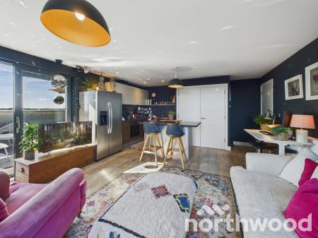 2 bedroom Penthouse for sale in George Street, Ashford, TN23