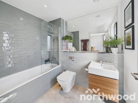 2 bedroom Penthouse for sale in George Street, Ashford, TN23