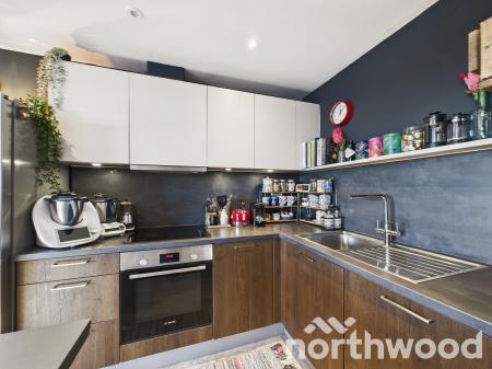2 bedroom Penthouse for sale in George Street, Ashford, TN23