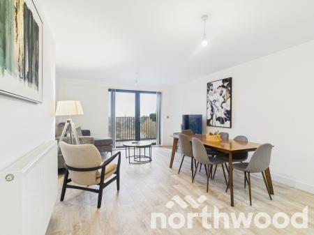 2 bedroom Flat for sale in George Street, Ashford, TN23