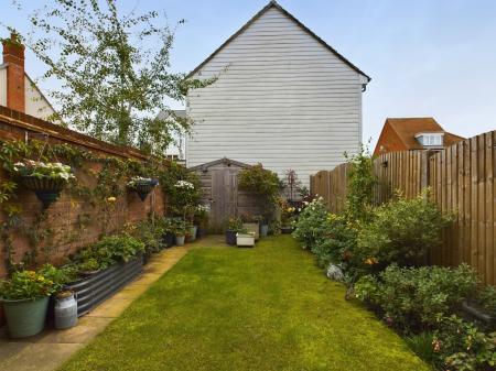 2 bedroom End of terrace house for sale in Harrier Drive, Finberry, Ashford, TN25