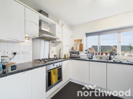 2 bedroom Apartment for sale in Hedgers Way, Chartfields, Ashford, TN23